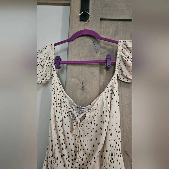 Olivaceous off shoulder spotted cheetah print mini dress. Size medium NWT - Picture 5 of 13